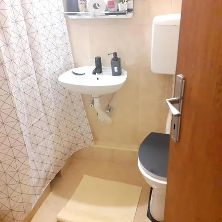 Apartment Ana *