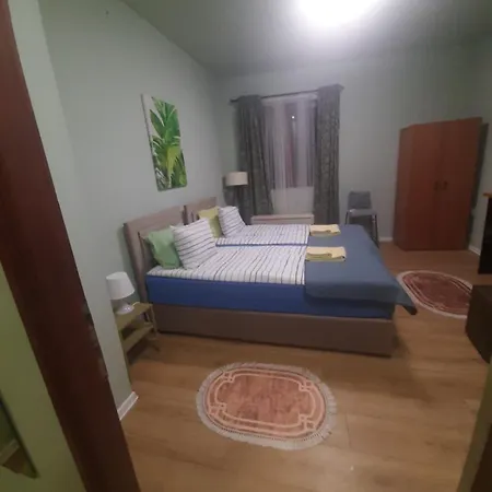 Ana Apartment
