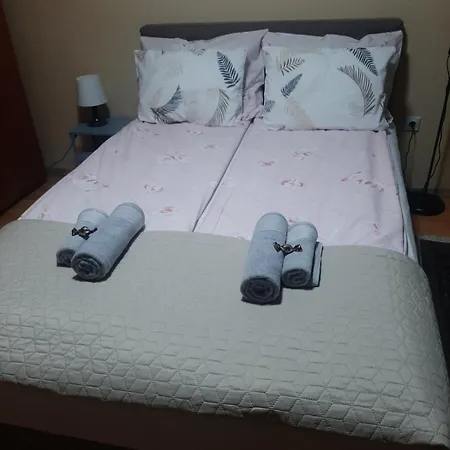 Ana Apartment *